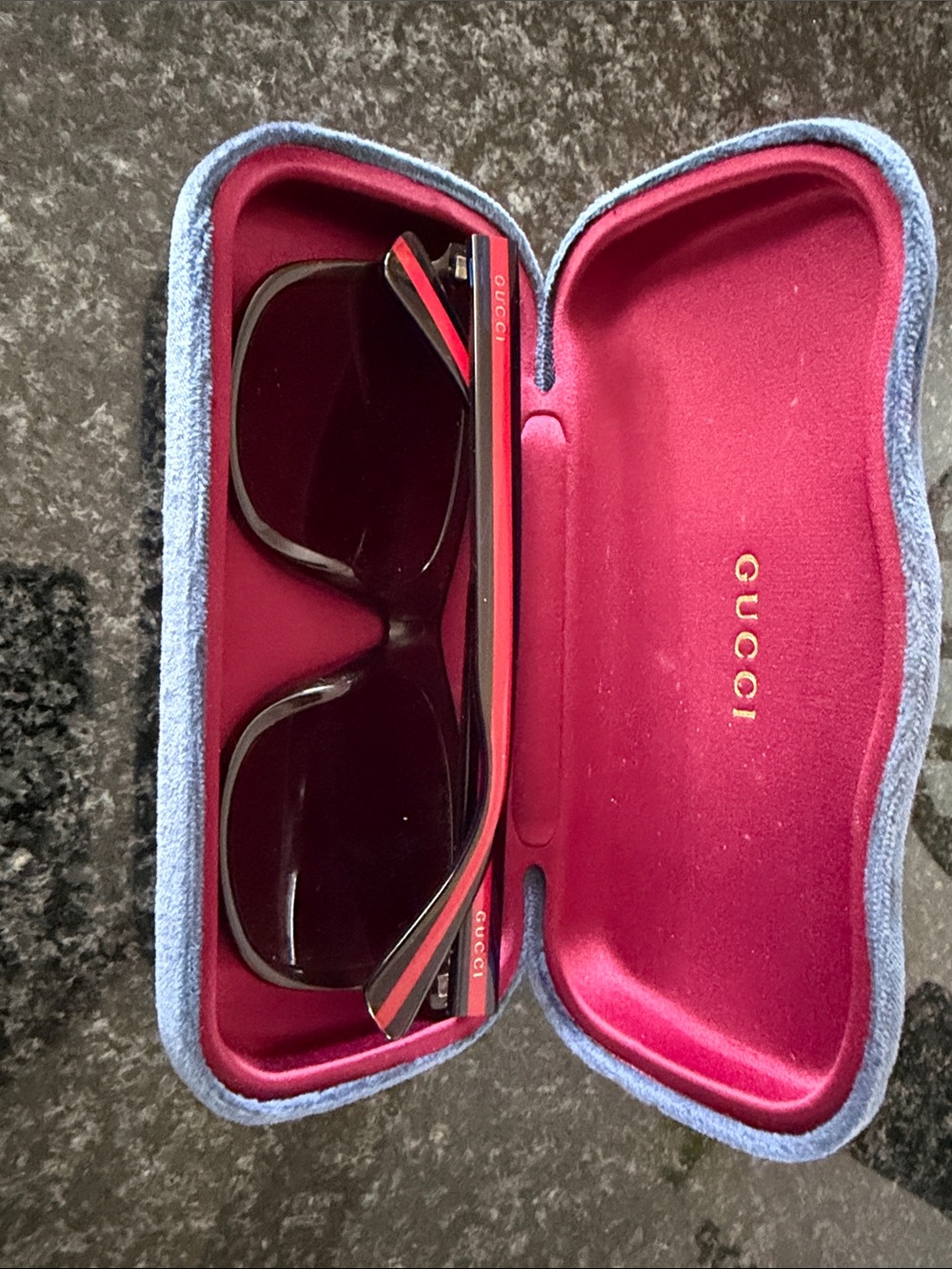Gucci Men’s Black Sunglasses with Red Trim